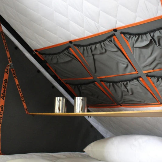 Alu-Cab Bambus Klapptisch im Innenraum für alle Modelle